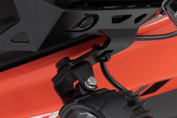 Suzuki DL 1050 DE V-Strom [2023-2024] - Dálková světla EVO – obrázek 3