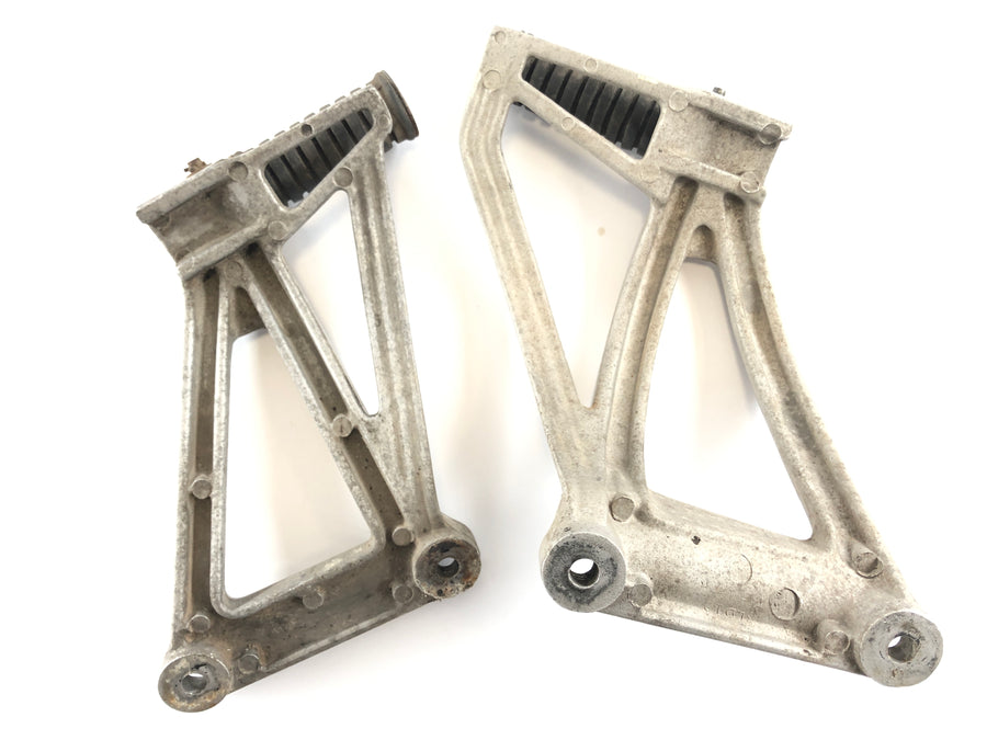 Yamaha XTZ 750 Super Tenere 3LD [1995] - Palaisian Footrests s držitelem vlevo a vpravo