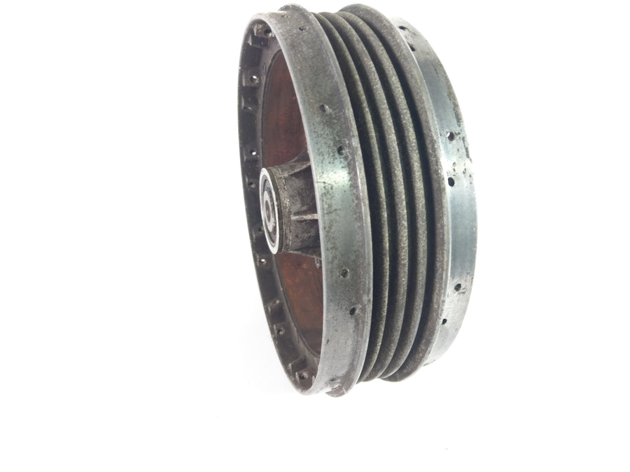 Moto Guzzi v7 850 GT - Hub Wheel Pro paprsky za sebou
