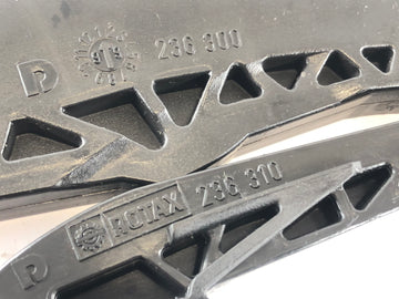 Aprilia Mille RSV 1000 ME [1999] - Slide kolejnice a kontrolní řetězec upínací kolejnice - 0
