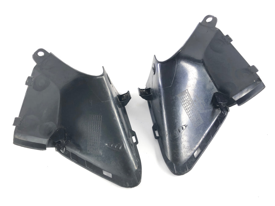 Honda VFR 800 RC46 [2005] - Cladding kokpitu doleva a vpravo