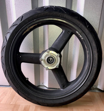 Triumph Daytona 955i T595N [2001] - ráfky předního kola ráfku