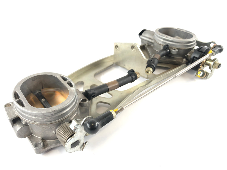 Ducati 1098 S [2007] - škrticí ventil