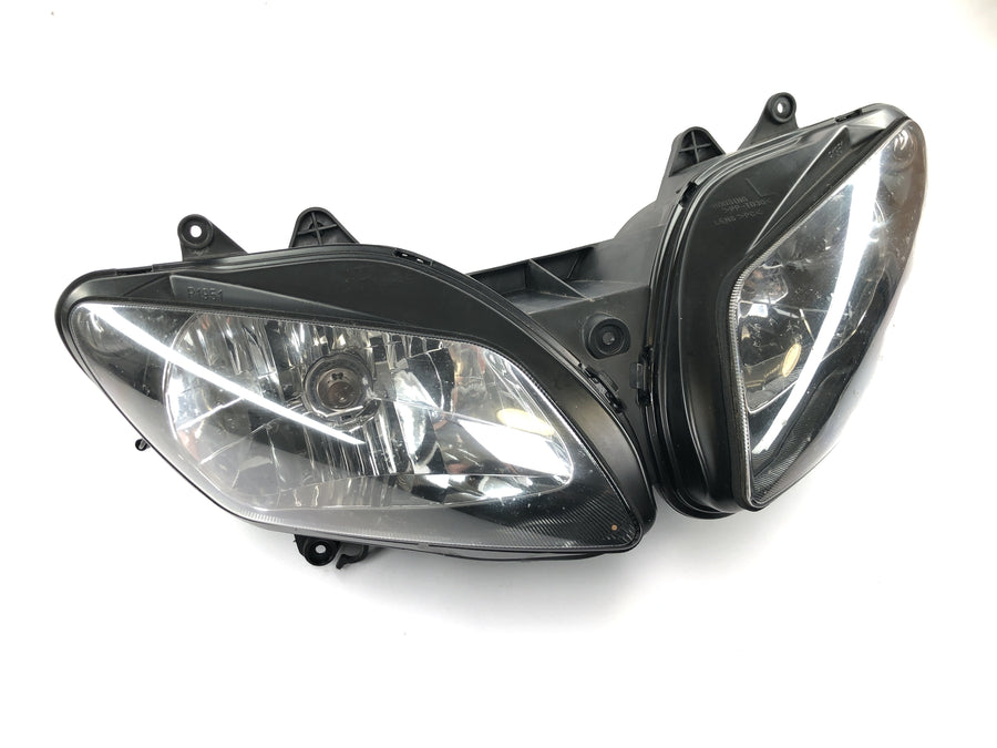 Yamaha YZF R1 RN09 [2002] - Přední světlomet přední světlomet dvojitý světlomet