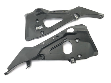 Yamaha XT 1200 Z Super Tenere DP01 [2012] - Blinkeraufnahme Verkleidung vorne links und rechts