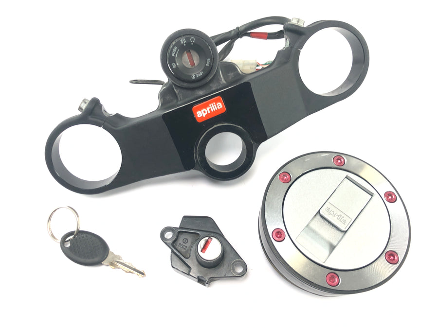Aprilia RSV 1000 Mille RP [2002] - Schlosssatz Zündschloss Tankdeckel Gabelbrücke oben