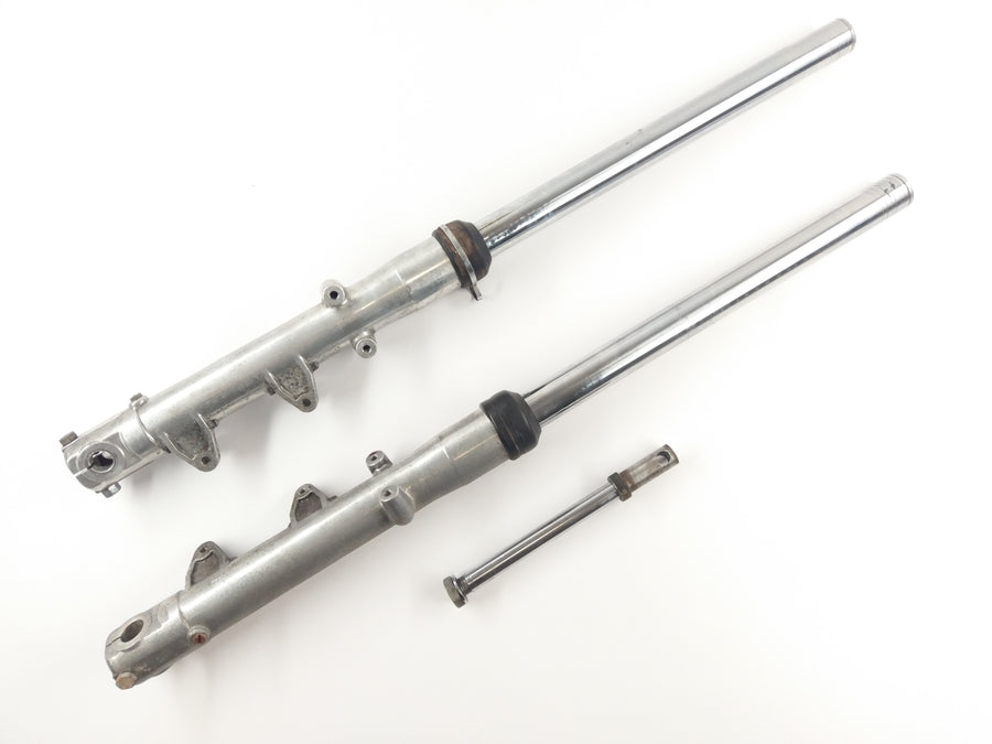 Benelli 504 Sport [1979] - Gabel Telegabel s osou
