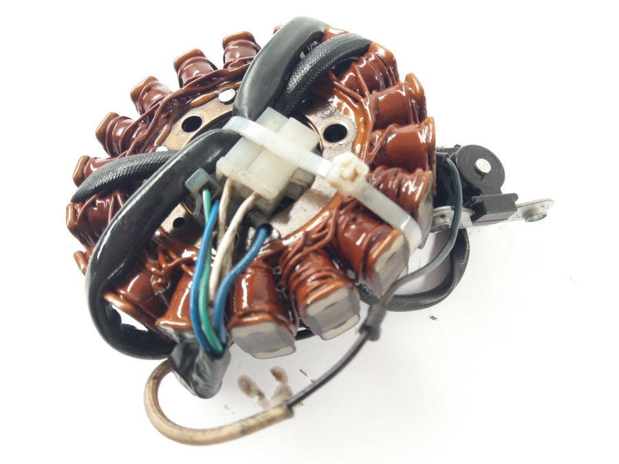 Yamaha TT 600 Re DJ01 [2006] - Stator alternátoru