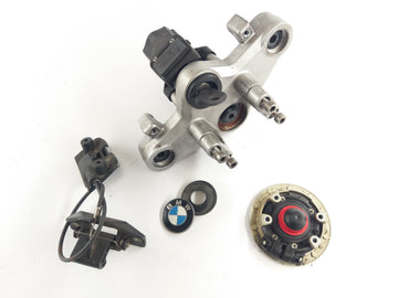 BMW R 1200 R K27 [2007] - Fork Bridge se sadami zámků - 0