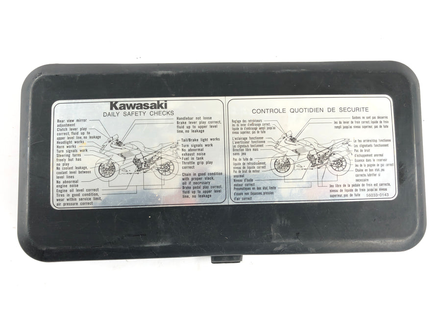 Kawasaki Zephyr 750 ZR750C [1991] - Vzadu vnitřní krycí víko