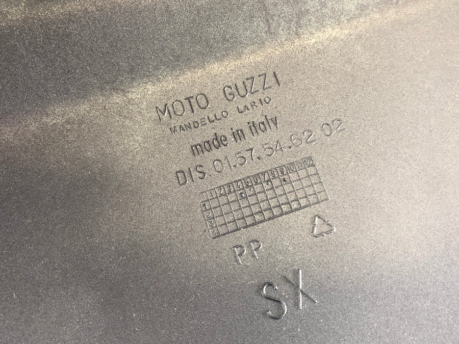 Moto Guzzi v11 Tenni [2001] - Boční opláštění vlevo