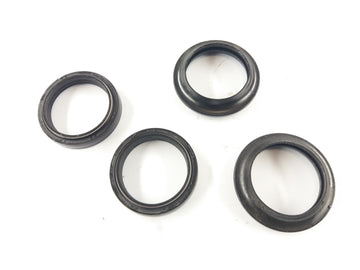 Triumph Thunderbird Classic 900 T309RT [2000] - Gabeld Seals SimMerrings