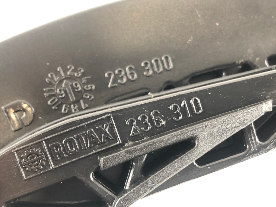 Aprilia Mille RSV 1000 ME [1999] - Přední válec ovládacího řetězce železniční kolejnice a posuvníky
