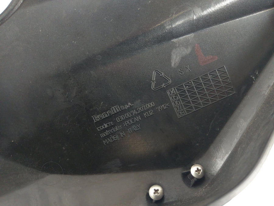 Benelli TNT 1130 Sport [2002] - Tank Cover na levém nádrži