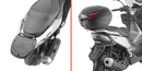 VOGE SR1 125 [GIVI] - Nosič topcase pro pouzdra MONOLOCK®, použijte destičku MONOLOCK®, která je součástí pouzdra