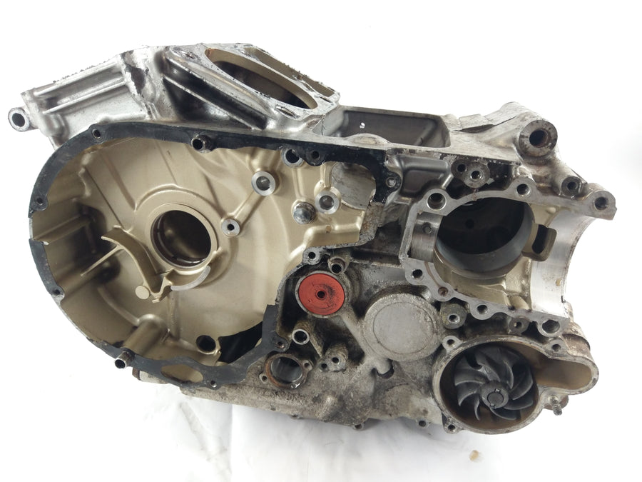 Suzuki Intruder vs 700 VP51A [1986] - Motor Housing prázdné pouzdro