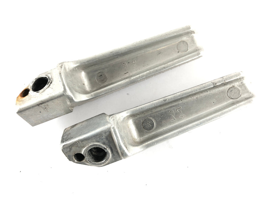 Honda VFR 750 F RC24 [1988] - Pediatrie Footrests Rasten vlevo a vpravo