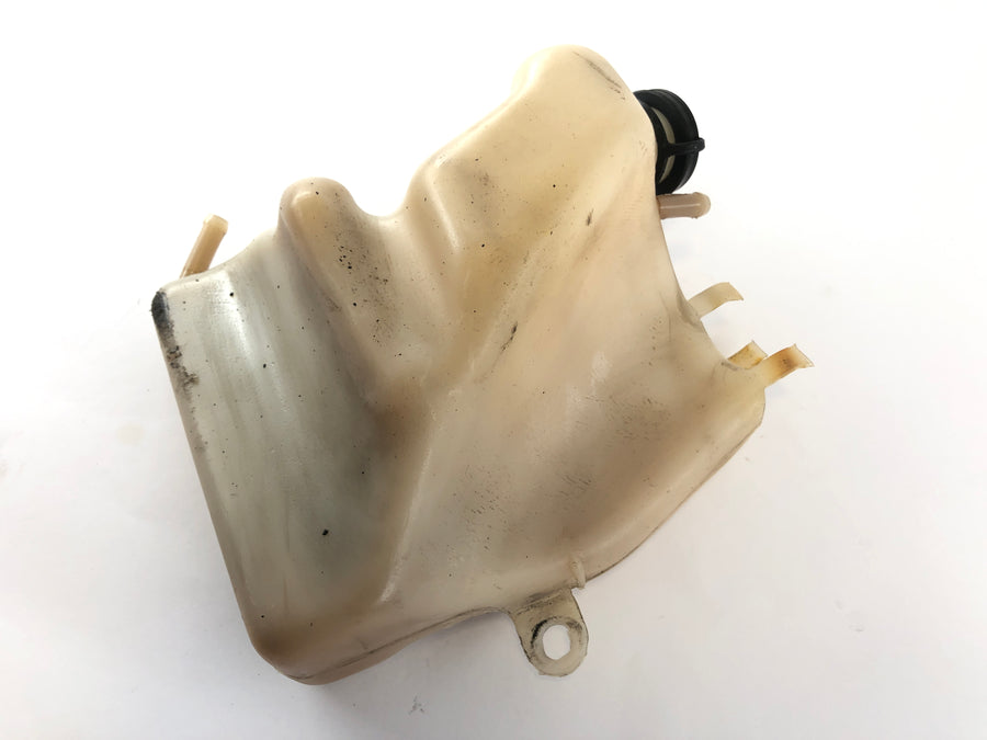 Honda St 1100 SC26 Pan European [1990] - kontejner kompenzace chladicí vody