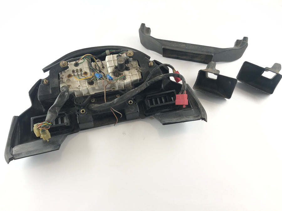 Honda VF 1000 F SC15 [1986] - kokpit s ventilací