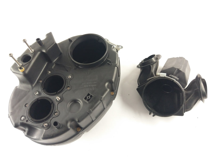 Aprilia RST 1000 FUTURA [2004] - Airbox vzduchového filtru vzduchového filtru Airbox