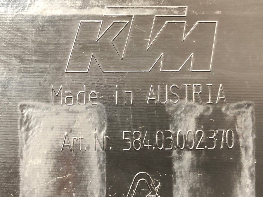 KTM 640 LC4 Adventure [2003] - Majitel baterie