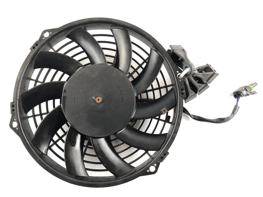 Can On The Spyder SM5 [2009] - ventilátor chladiče