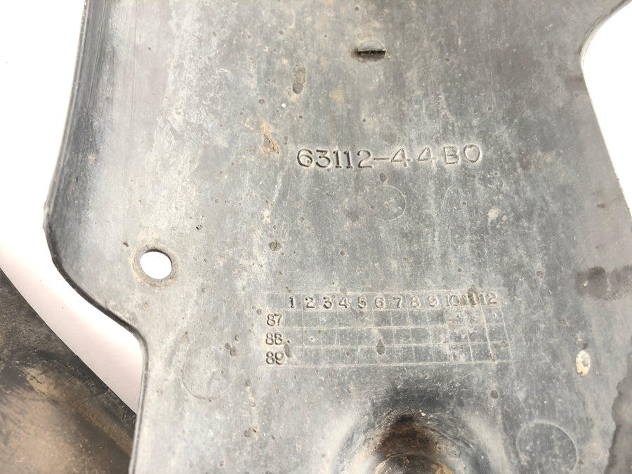Suzuki DR 750 S SR41B [1988] - Splash Protection Bad Interior Clodding