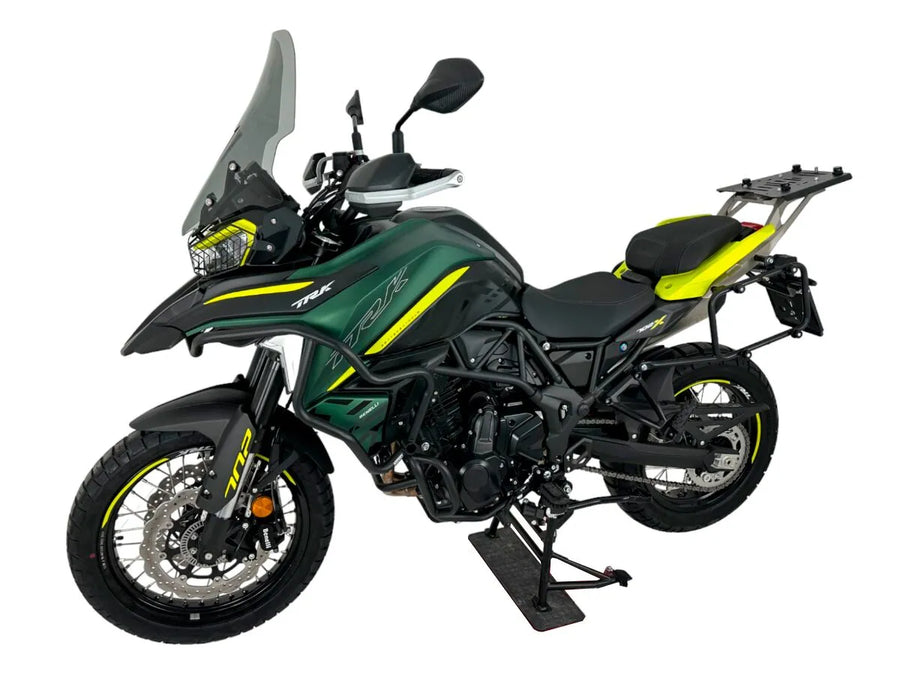 Benelli TRK 702 [WRS] – Čelní sklo