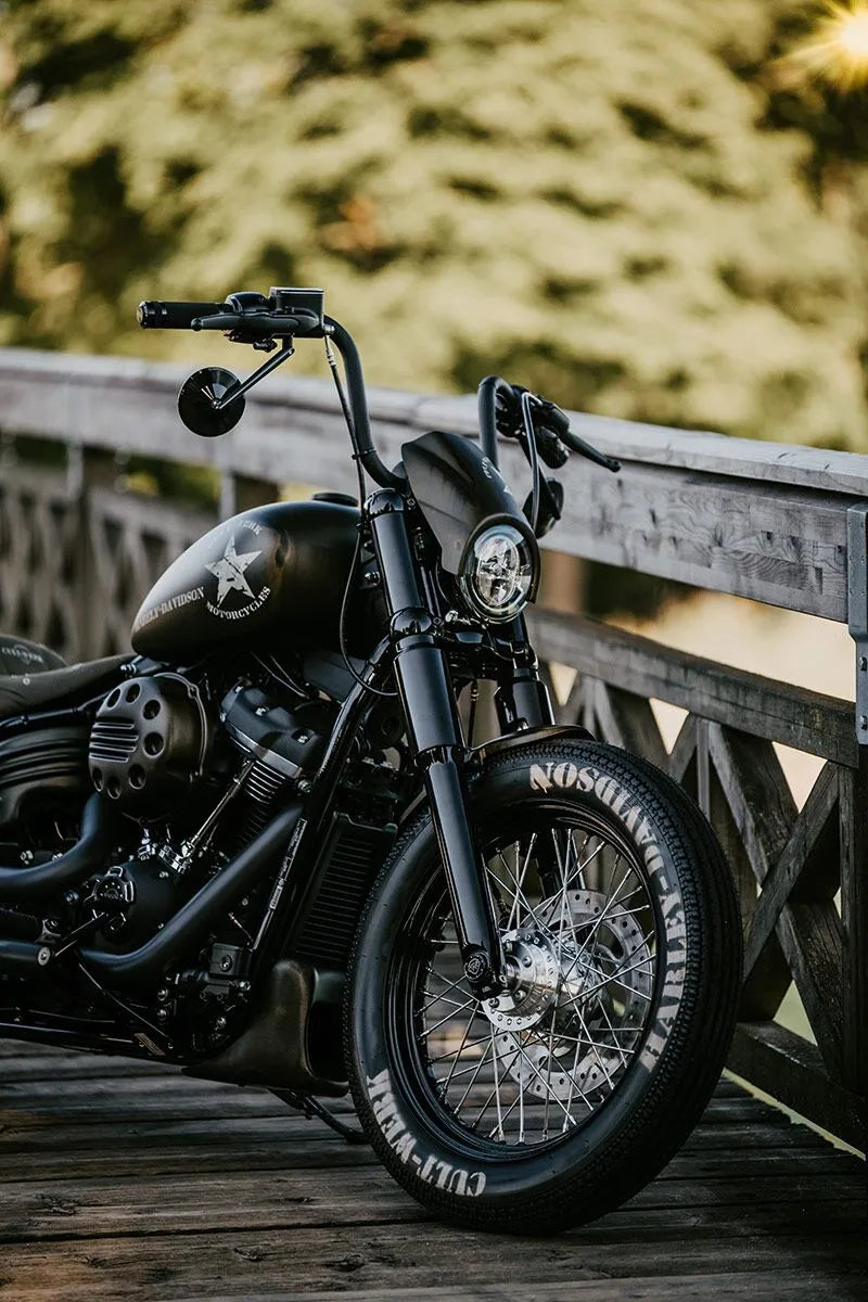 harley davidson softail street bob fxbb [CULT WERK] – kapotáž světlometu