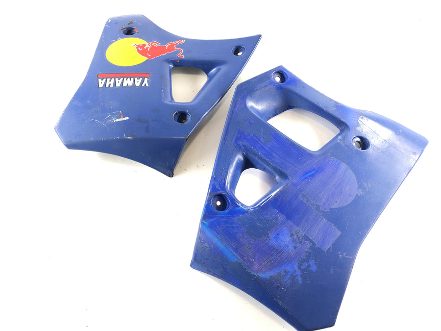 Yamaha DT 125 4BL [1997] - Tank opláštění nastavené vlevo a vpravo