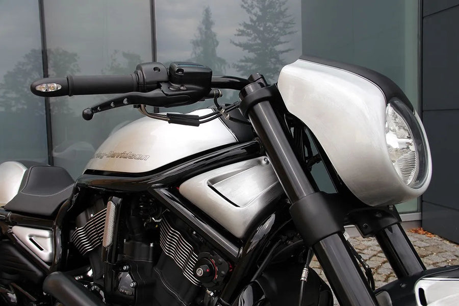 Harley Davidson V-Rod [CULT WERK] – Kapota světlometu