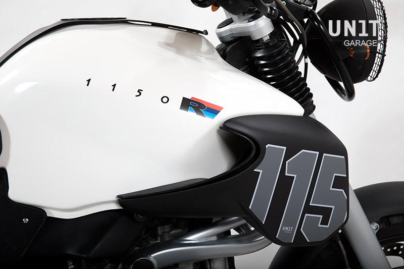 BMW R 1150 R [2000-2006] - Paar „115“-Aufkleber