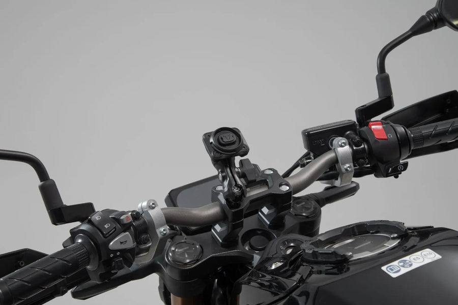 Triumph Scrambler 400 [SW-MOTH]-Universal GPS FOCOGOLOR SET