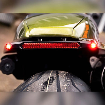 harley davidson sportster s rh 1250 s [HEINZ BIKES] – přídavný světlomet 3 v 1 NANO - 0