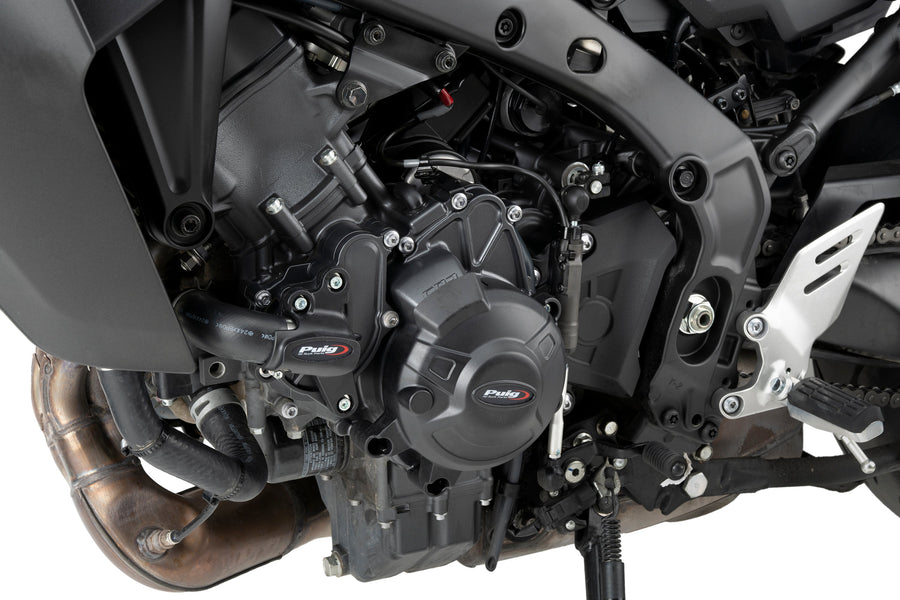 YAMAHA TRACER 9 Y-AMT [2025] – Kryty motoru – Černá