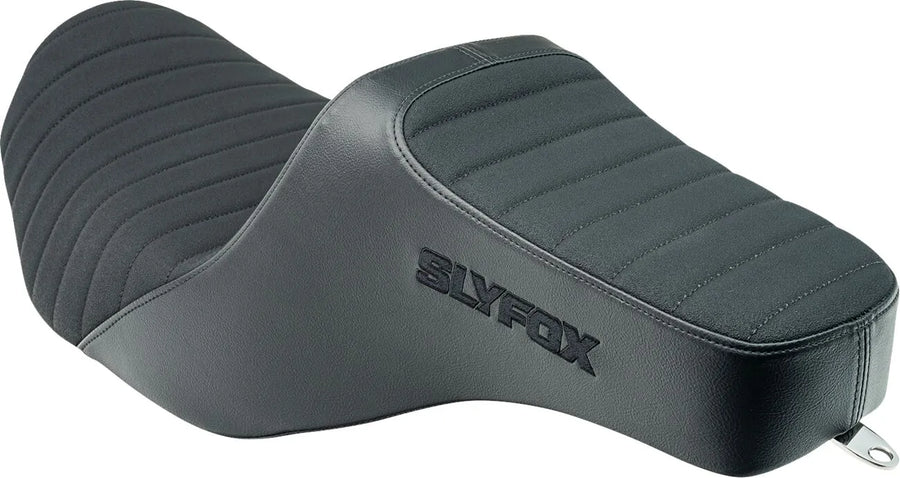 harley davidson touring [SLYFOX] – sedadlo v pravé poledne