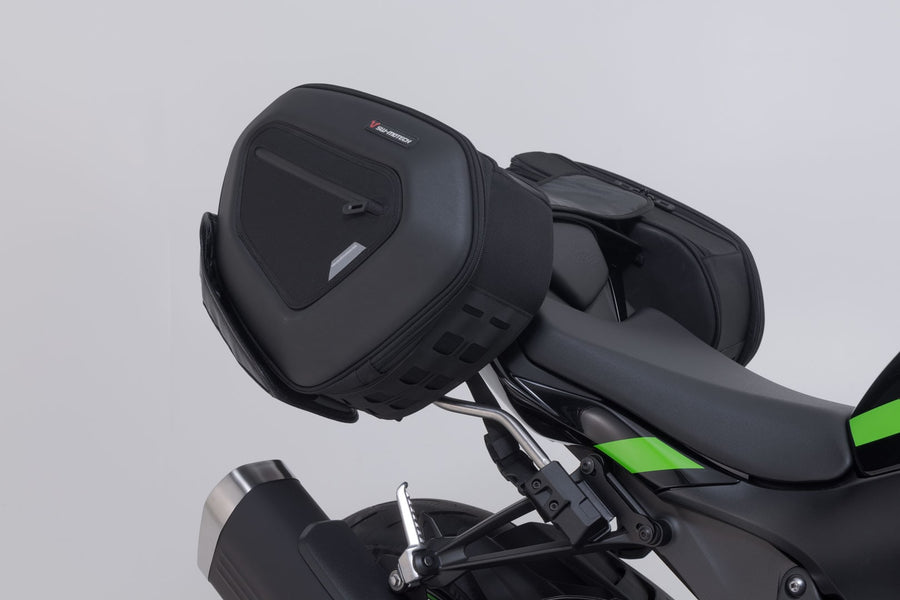 Kawasaki ZX-4 RR 400 [2023-2026] - sada podsedlových brašen PRO BLAZE H – obrázek 3
