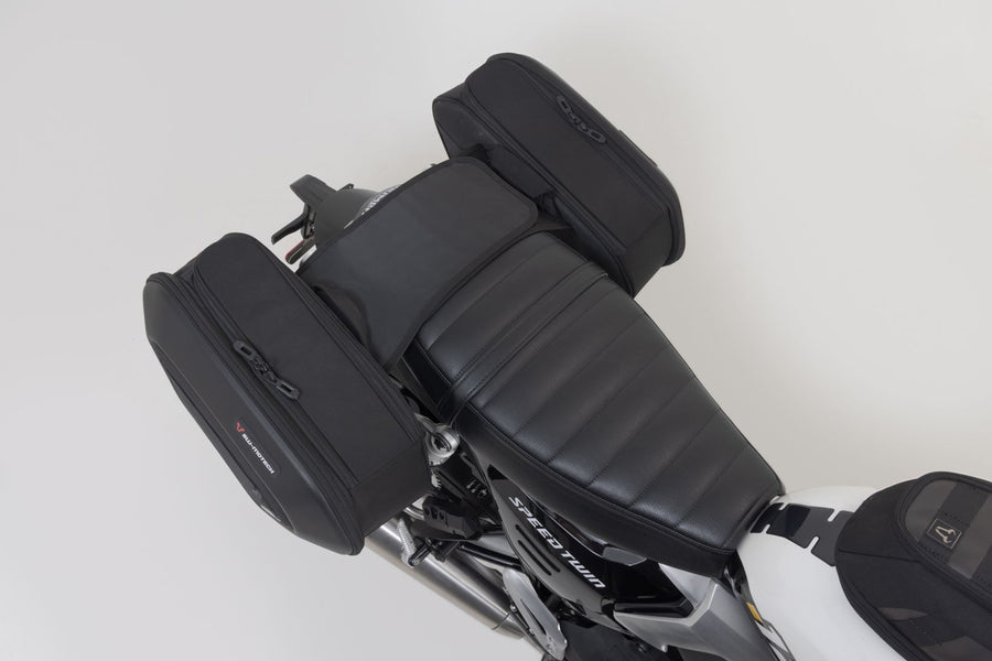 Triumph Speed Twin 1200 [2025-2026] - sada podsedlových brašen PRO BLAZE H - obrázek 7