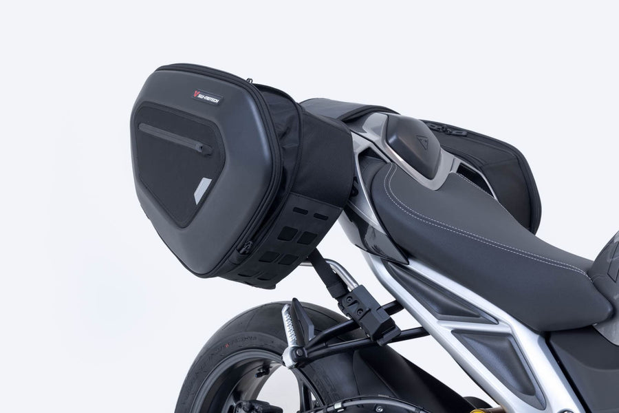 Triumph Street Triple 765 R [2019-2026] - sada podsedlových brašen PRO BLAZE H - obrázek 6