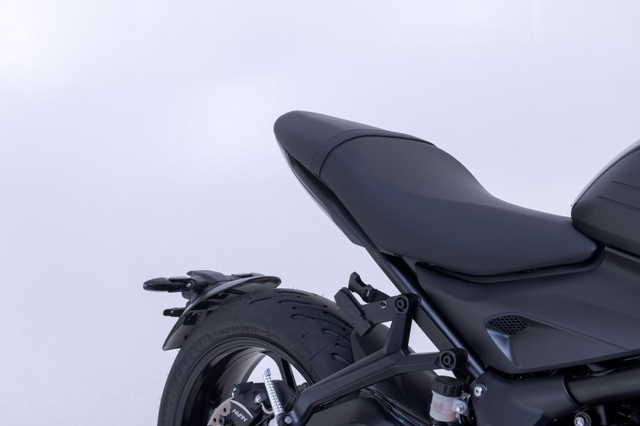 Triumph Daytona 660 [2024-2026] - sada podsedlových brašen PRO BLAZE H - obrázek 6