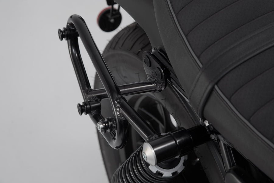 Moto Guzzi V9 Bobber [2017-2024] - Systém bočních tašek Legend Gear LC2 - obrázek 7