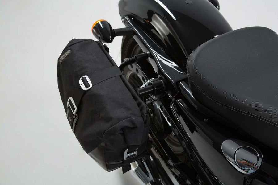 Harley-Davidson XL 1200 C Sportster Custom [2020] - Systém bočních tašek Legend Gear LC Black Edition – Obrázek 3