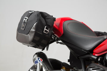 Ducati Monster 797 [2017-2020] - Legend Gear LC1 & LC2 systém bočních tašek Black Edition - Obrázek 1