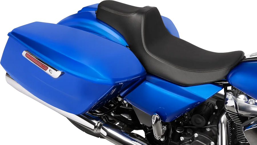 harley davidson touring [DRAG SPECIALTIES] – sedadlo Predator III s prodlouženým dosahem