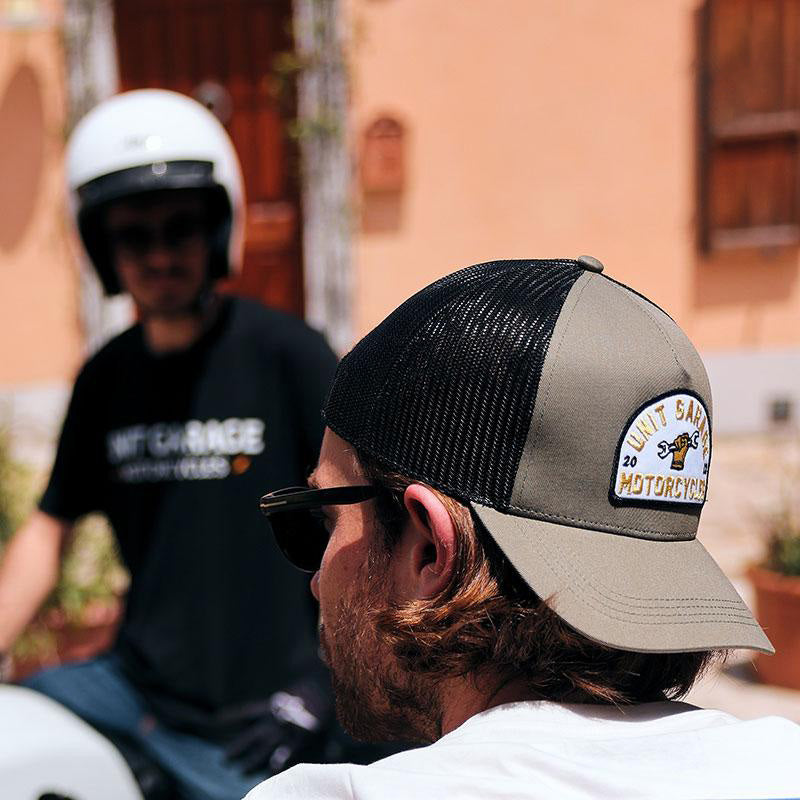 BMW F 900 GS [2023-] - Grüner Trucker Wrench Unitgarage Hut