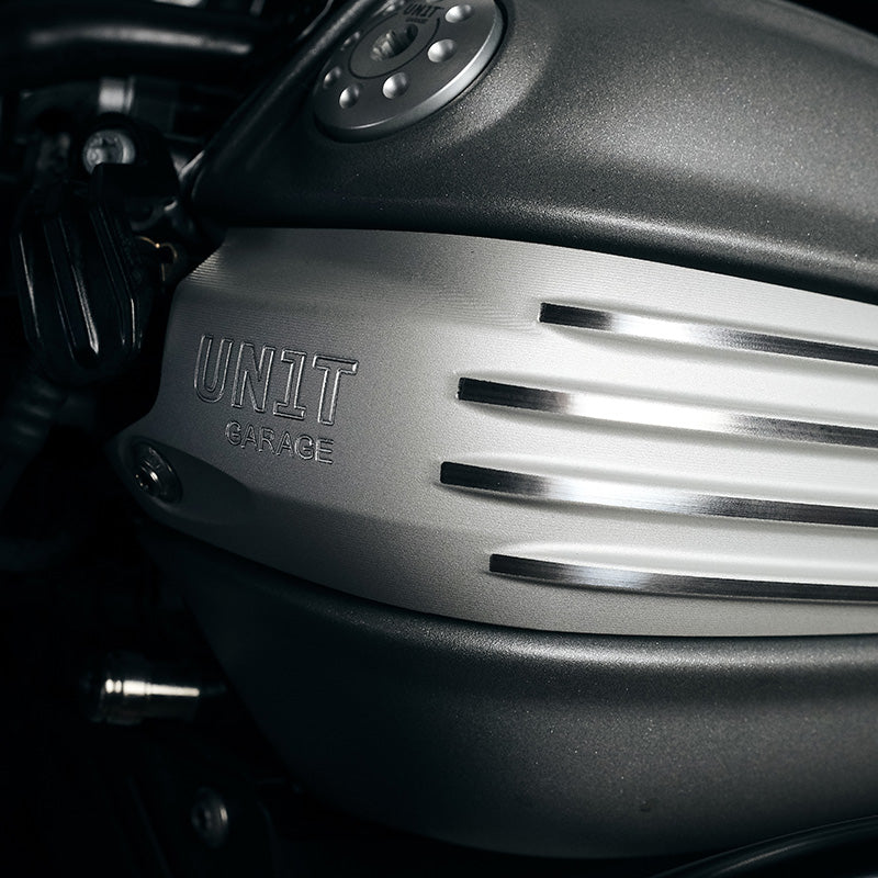BMW R 12 [2024-2026] - Paar silberne Zündspulenschützer für