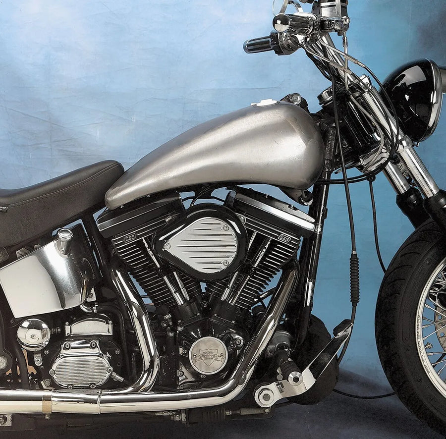 Harley Davidson FXSTS [DRAG SPECIALTIES] – 2" prodloužená, dvoudílná sada plochých nádrží