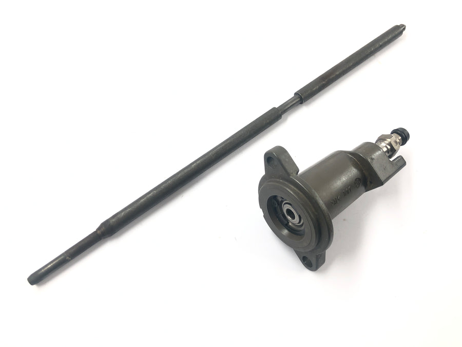 BMW R 1200 GS R12 K25 [2004] - pomocný válec spojky pomocný válec spojky