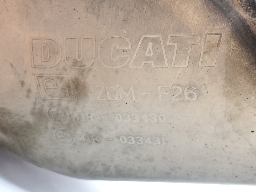 Ducati Multistrada 1200 S Touring [2009] - Zadní tlumič výfuku, sběrač výfuku