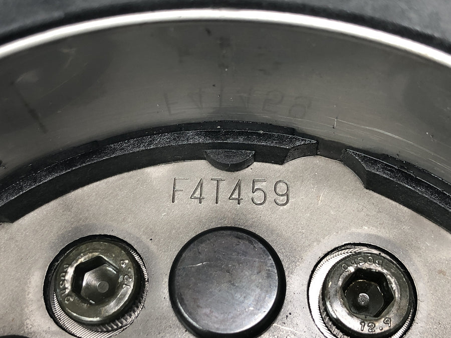 Yamaha XVS 650 4VR [1997] - setrvačník se startérem s volnoběžkou startovací spojka volnoběžné kolo